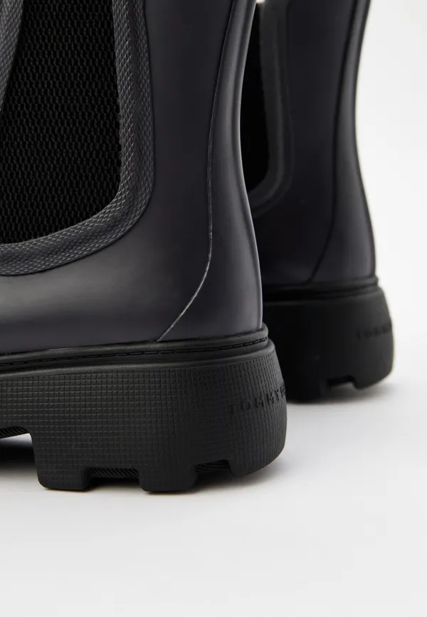 Полусапоги женские TOMMY HILFIGER RUBBER FLAG CLEATED