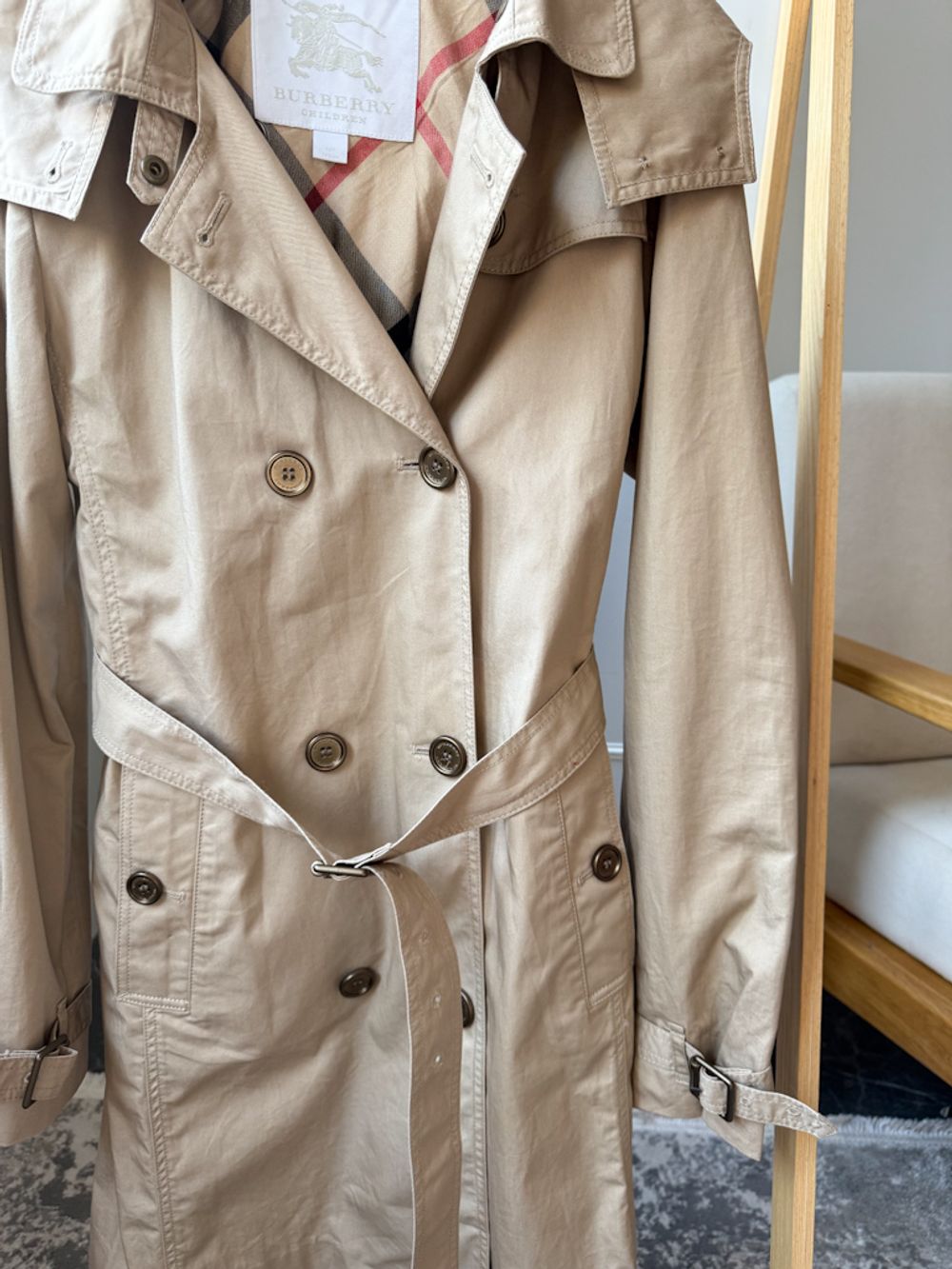 Плащ Burberry, 152