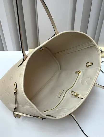 Сумка Louis Vuitton Neverfull MM кремовый