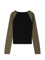 Топ Hollow Cross Graphic Raglan