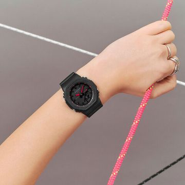 Наручные часы Casio G-Shock GMA-P2100SA-1A1ER