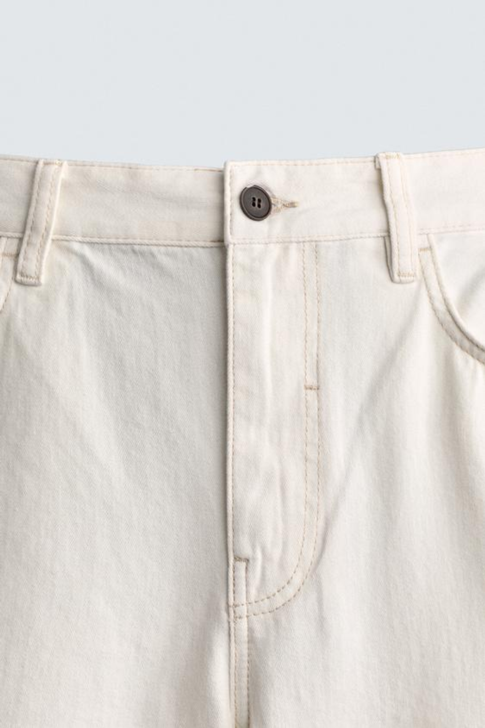 ZARA ДЖИНСЫ STRAIGHT FIT, ЖЕЛТОВАТО-БЕЛЫЙ