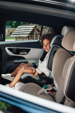 Автокресло 2/3 Britax Roemer KIDFIX PRO i-SIZE Style Mineral Grey, 3,5 до 12 лет, 15-36 кг (100-150 см), isofix, серый