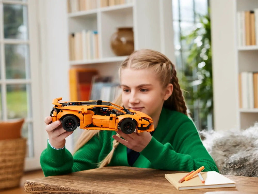 Конструктор LEGO Technic 42196 Lamborghini Huracan Tecnica Оранжевый