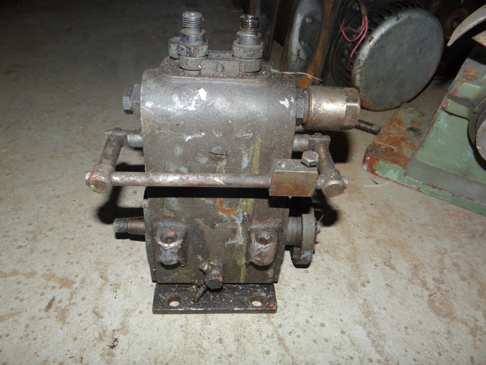 Топливный насос высокого давления (ТНВД) Bosch PE 2B 80D 400 S76