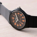 Наручные часы Casio MQ-71-4B