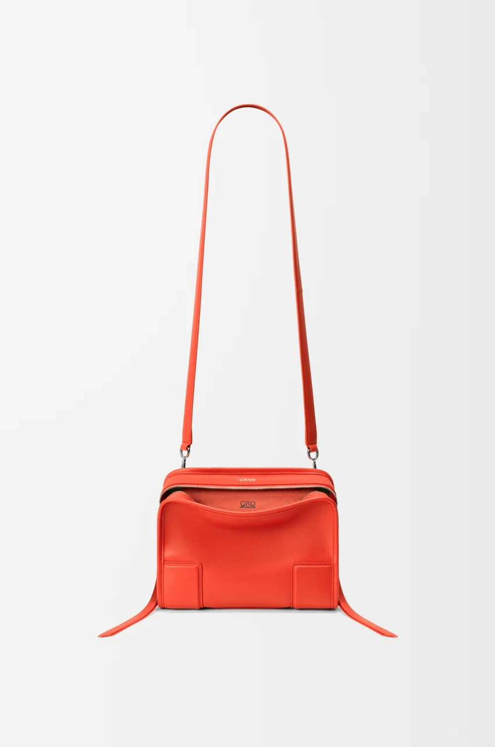 Loewe Маленькая сумка Amazona 180 из мягкой телячьей кожи, оранжевый