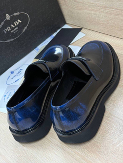 Лоферы Prada
