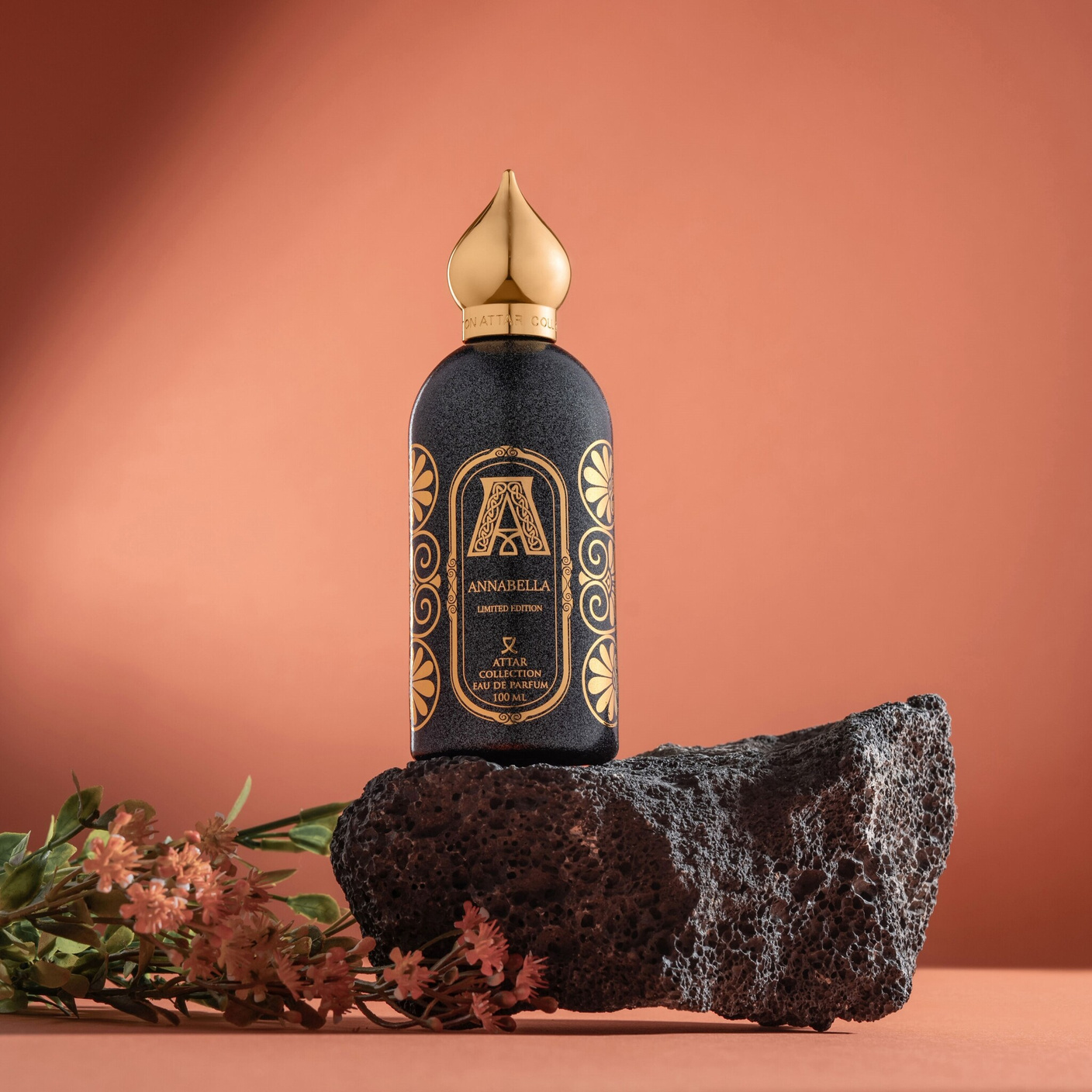 Annabella Limited Edition on uus väljaanne Attar Collection'ilt, identne Devil's Intrigue'iga