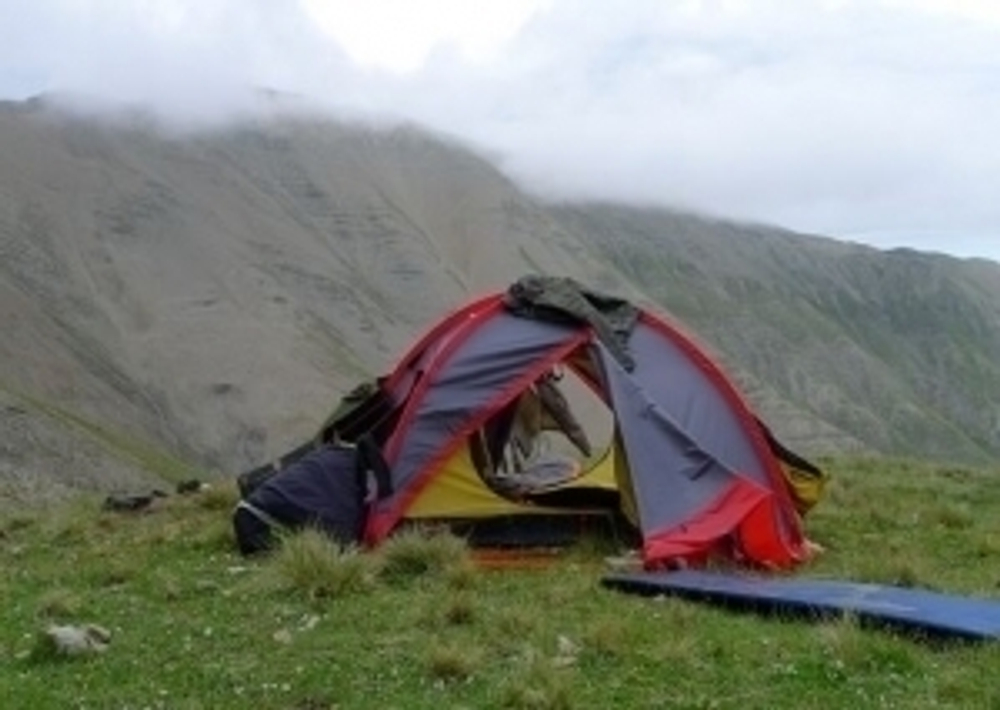 Палатка TRAMP Rock 2 (V2), артикул  TRT-27, цвет Серый