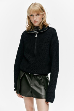 ZARA ШОРТЫ ИЗ ИСКУССТВЕННОЙ КОЖИ СО СКЛАДКАМИ, ТЕМНО-ЗЕЛЕНЫЙ