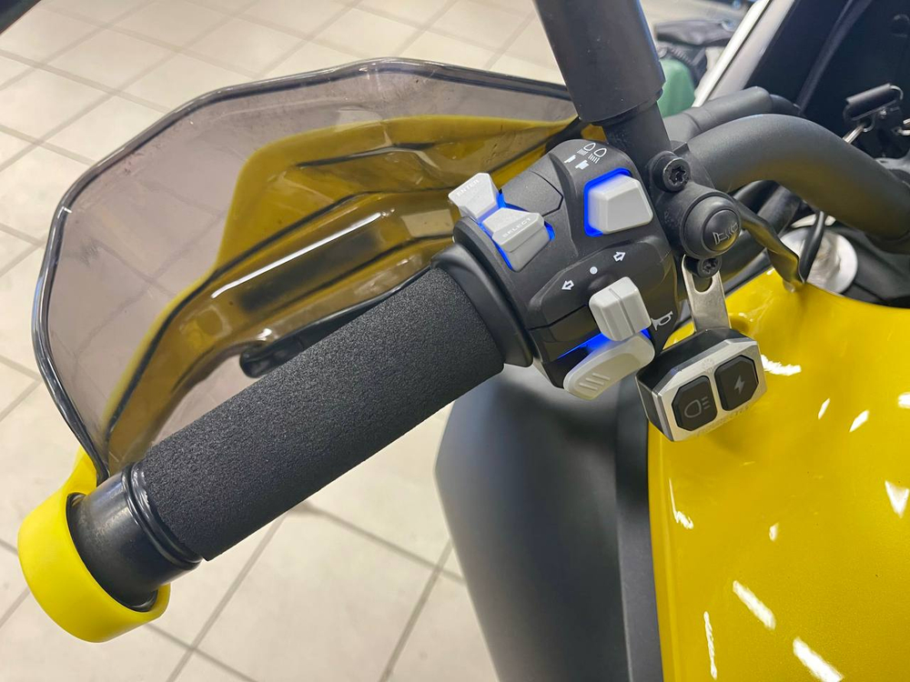 QJMOTOR SVT 650 X