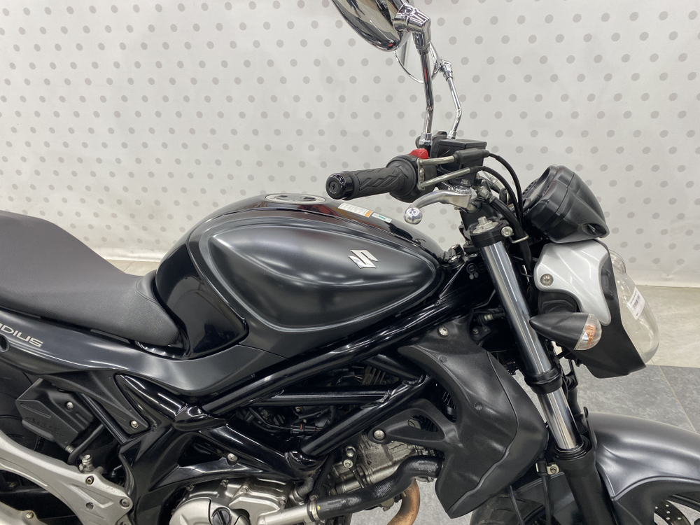 Suzuki Gladius SFV400 , 2015