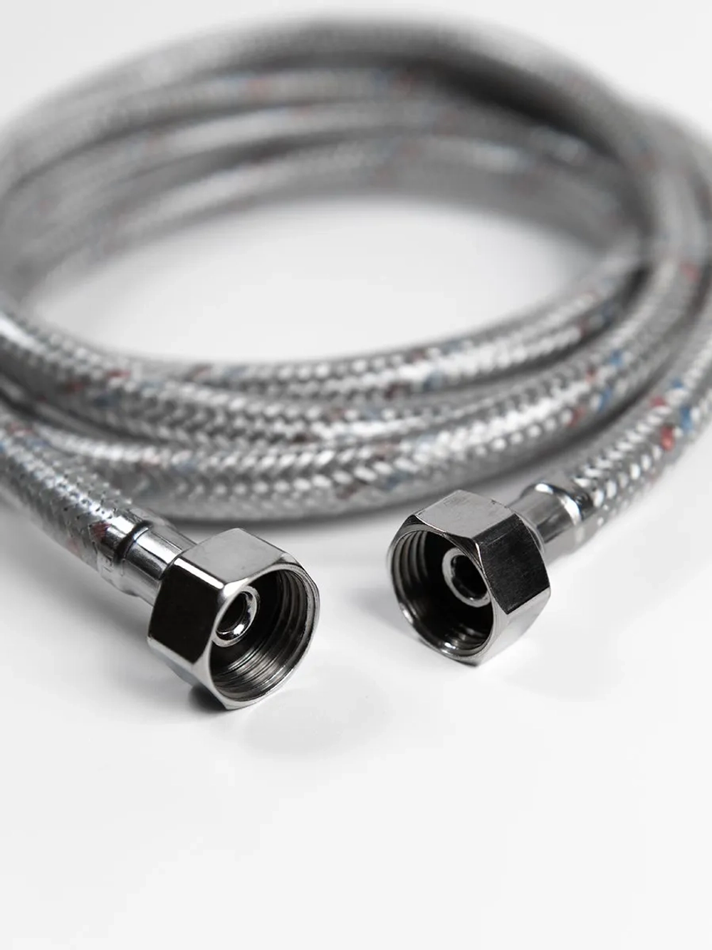 Гибкая подводка для воды 1/2" гайка-гайка 60 cм с ключом, 10128