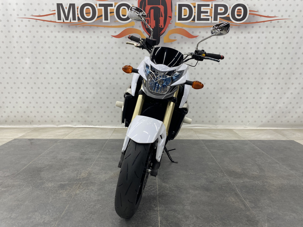 Suzuki GSR750 A , 2012