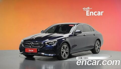 Mercedes-Benz E-Class E250 Avantgarde — 2022