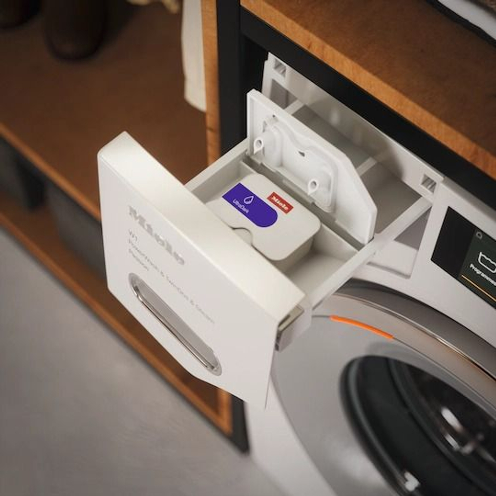 Miele Капсулы для стирки тёмных и чёрных вещей Caps UltraDark (9x50мл) 450 мл. (Германия)