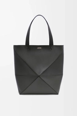 Loewe Сумка-тоут XL Puzzle Fold из блестящей телячьей кожи, черный