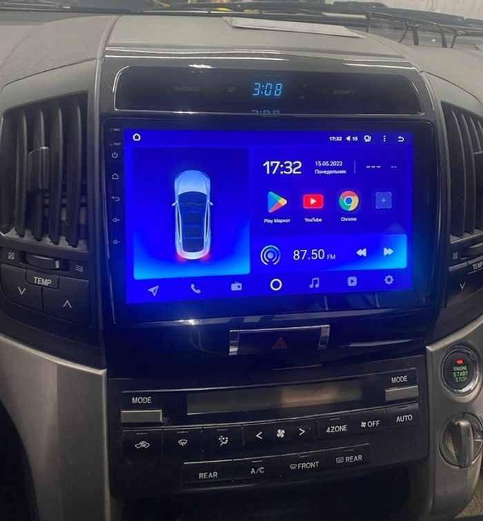Магнитола для Toyota Land Cruiser 200 2007-2015 (экран климата внизу) - Parafar PF381XHD на Android 13, CarPlay, 4G SIM-слот
