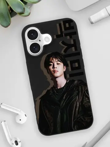 Чехол на iPhone 16