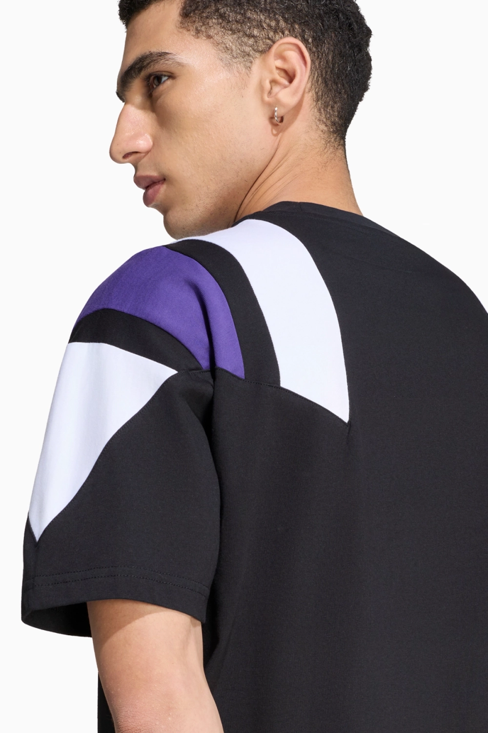 Футболка adidas Real Madrid 26/27 EQT Tee - черный