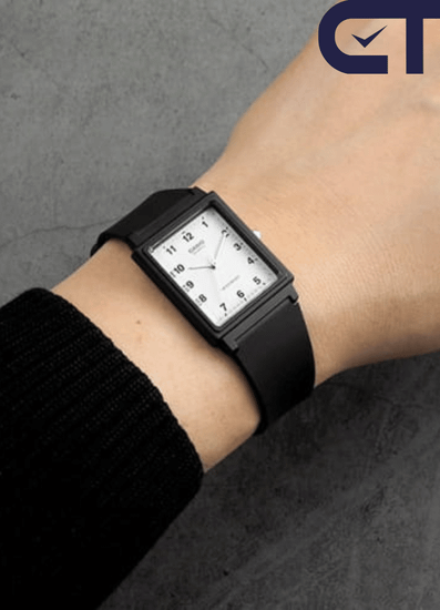 CASIO MQ-27-7B — классические аналоговые часы с белым циферблатом