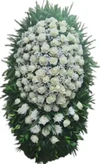 Траурный венок из живых цветов №8