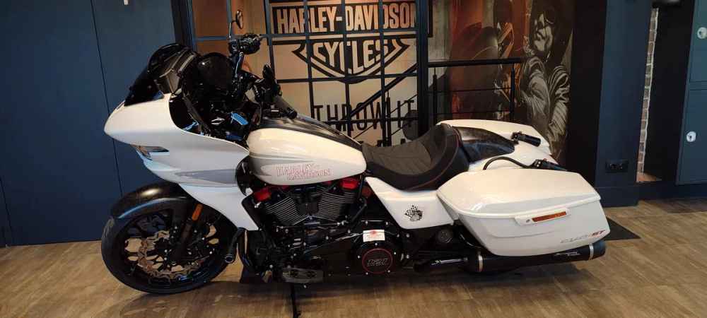 Harley-Davidson CVO Road Glide ST