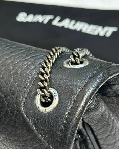 Сумка Saint Laurent Niki mini, черный