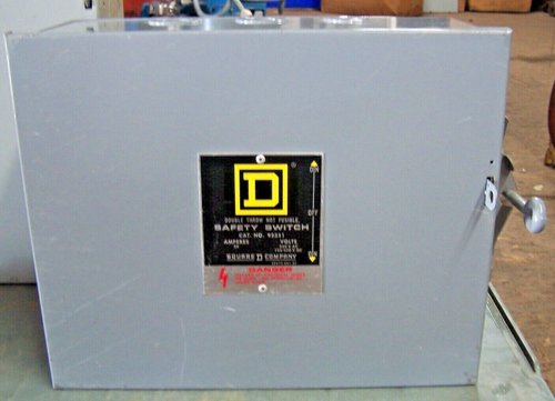 92351NON-FUSED DOUBLE THROW SAFETY SWITCH