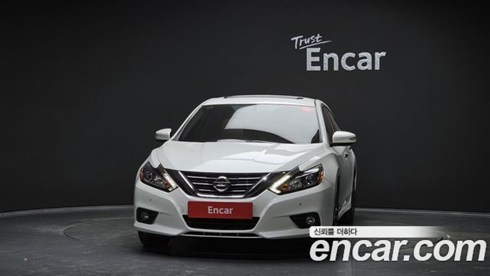 Nissan Altima 2.5 — 2017
