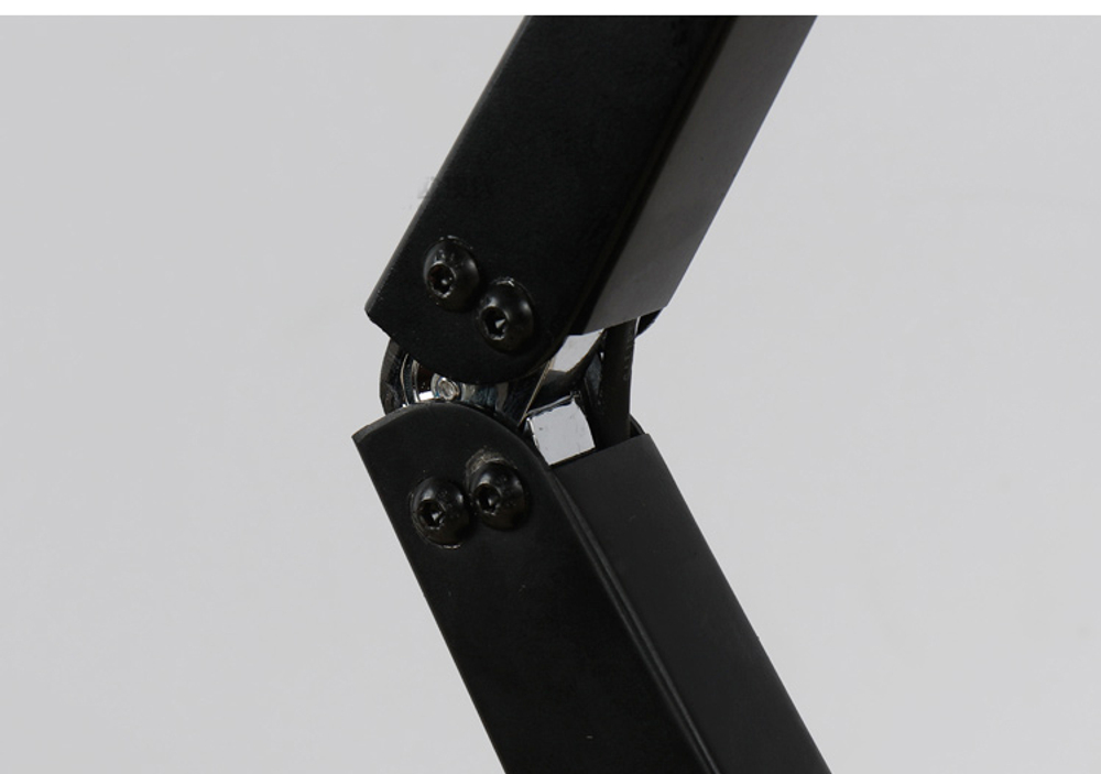 Настольный дизайнерский светильник  Diesel Fork от Foscarini