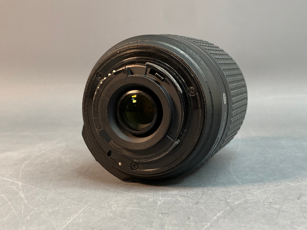 Nikon 55-200mm 4-5.6G AF-S DX VR IF-ED