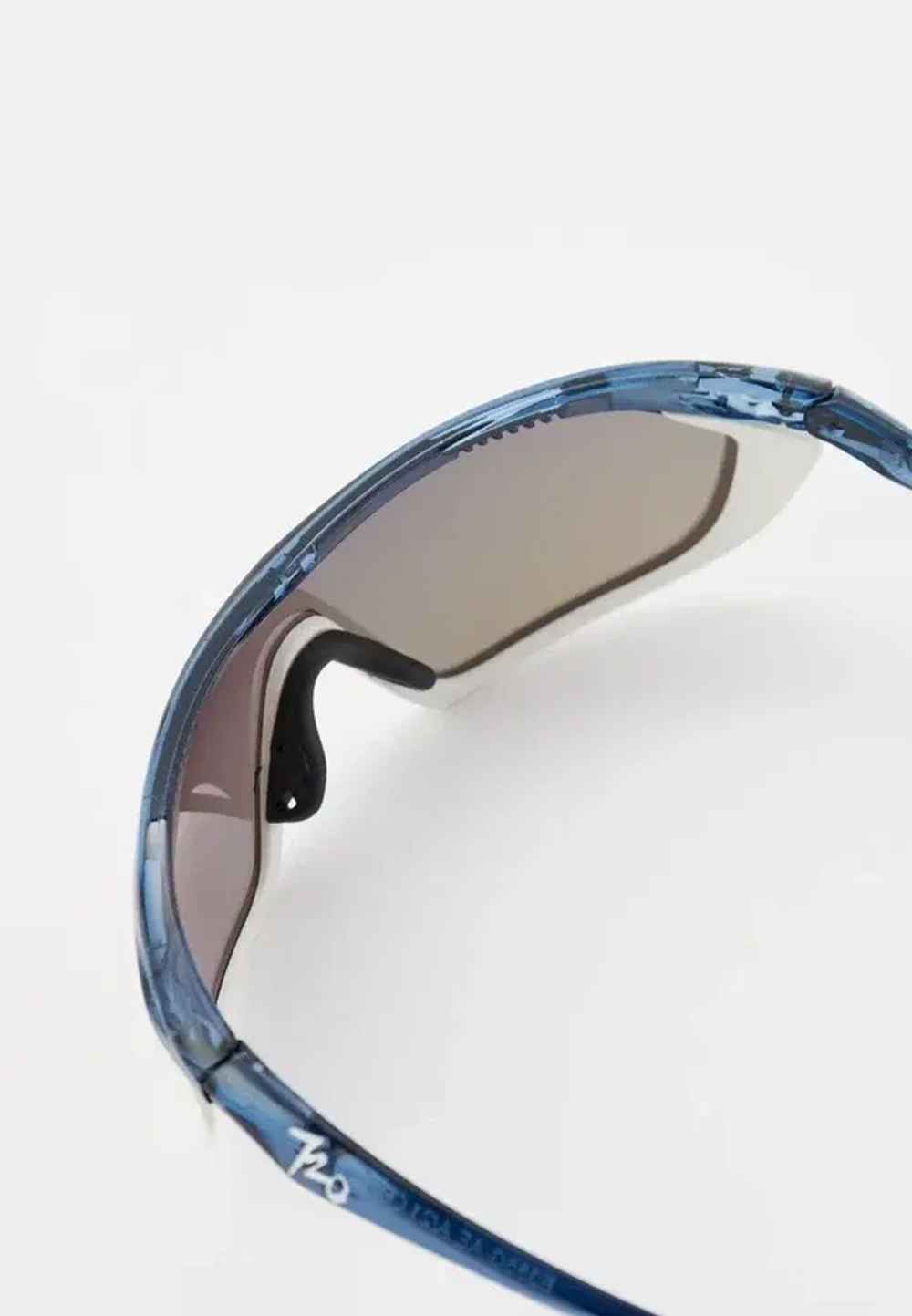 Спортивные очки с диоптриями 720armour Analog Pro / Translucent Midnight Blue Temple / Matte White Gasket / HC Red Black Lens