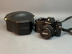 Nikon EM + Nikon 50mm f/1.8