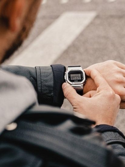 Наручные часы Casio GM-5600U-1D
