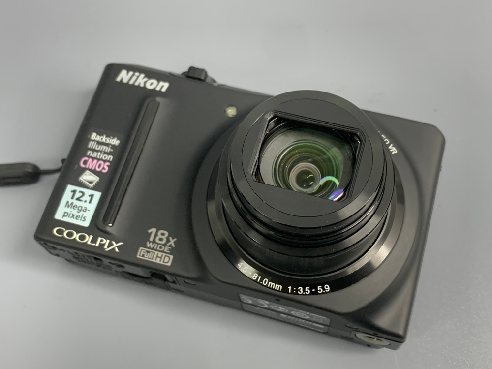 Nikon Coolpix S9100