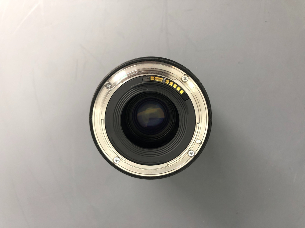 Canon EF 16-35mm 4L IS USM