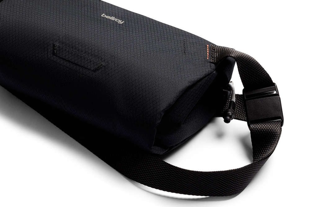 Сумка Bellroy Lite Sling Mini 4L