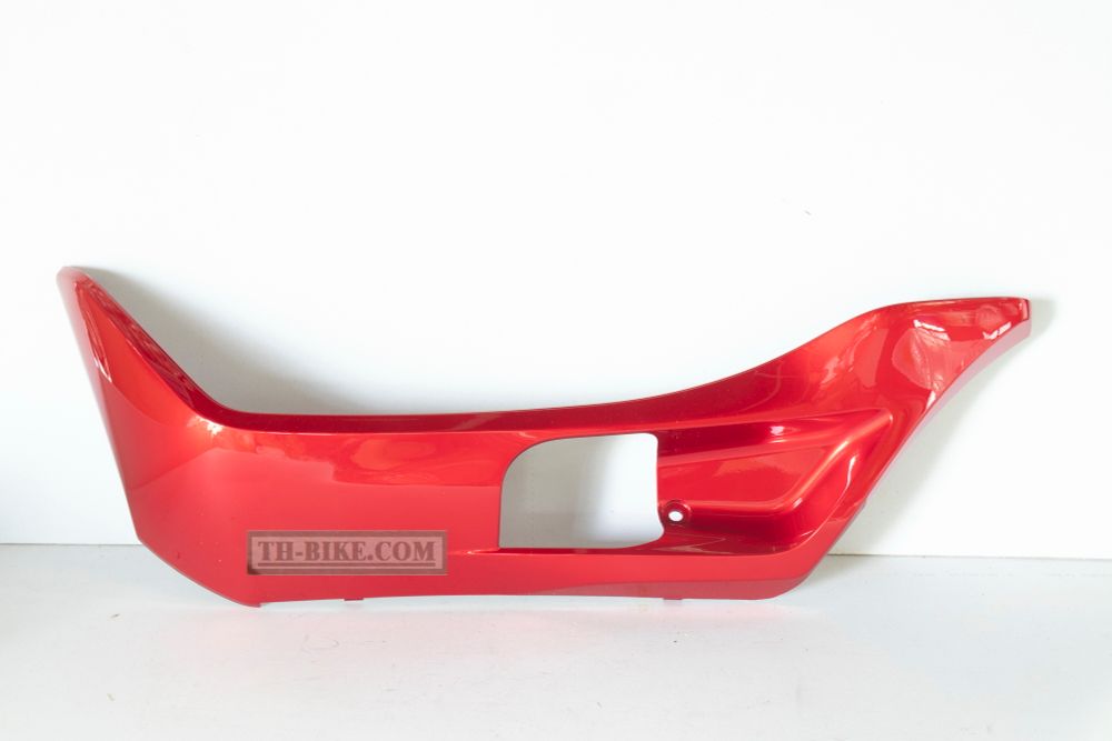 64432-KWN-900ZC. COVER, L. SIDE *R340C*. Fairing Honda PCX