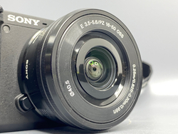 Sony A6400 kit 16-50mm Как новый