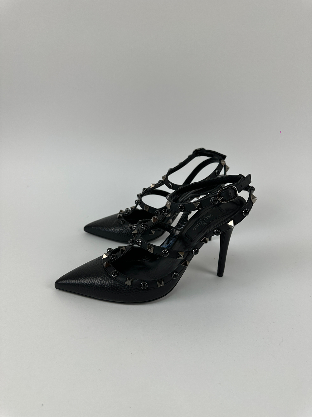 Слингбэки Valentino