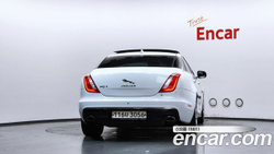 Jaguar All New XJ 3.0D LWB — 2016