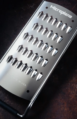 Microplane Терка Жюльен Gourmet черная 45003