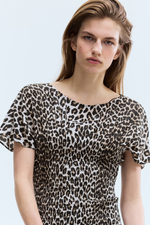 Платье со сборками — вырез-лодочка, короткие рукава - H&M