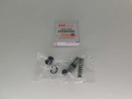 ремкомплект переднего тормозного цилиндра Suzuki GSF1250 SkyWave 250/400/650 DL650 SFV650 59600-4585