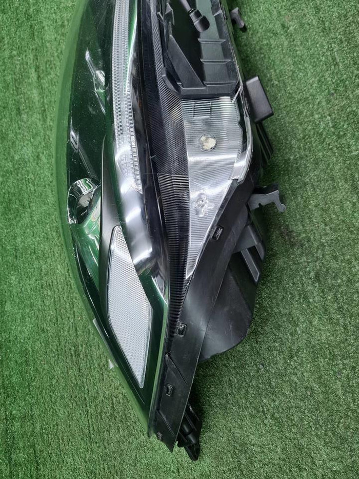 Фара правая Kia Sorento 3 UM Prime (2017-2020) LED