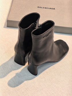 Ботильоны Balenciaga