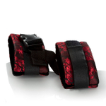 Роскошные фиксаторы для лодыжек Scandal Control Cuffs (Цвет: красный с черным)