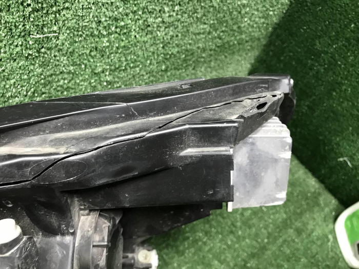 Фара правая Haval Jolion (2021-н.в.) галоген
